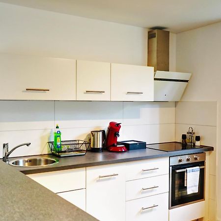 Stilvolles Apartment In Stadtnaehe-Parkplatz- 4 Personen- Balkon Вольфсбург Экстерьер фото